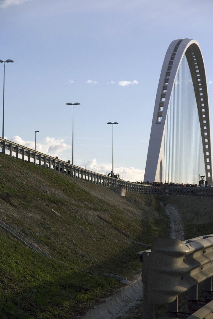 Ponte di Calatrava - Reggio Emilia by Marco Cavani