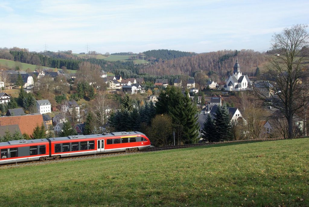 Blick über Wiesa zur Kirche by Uli.Schaar.dt