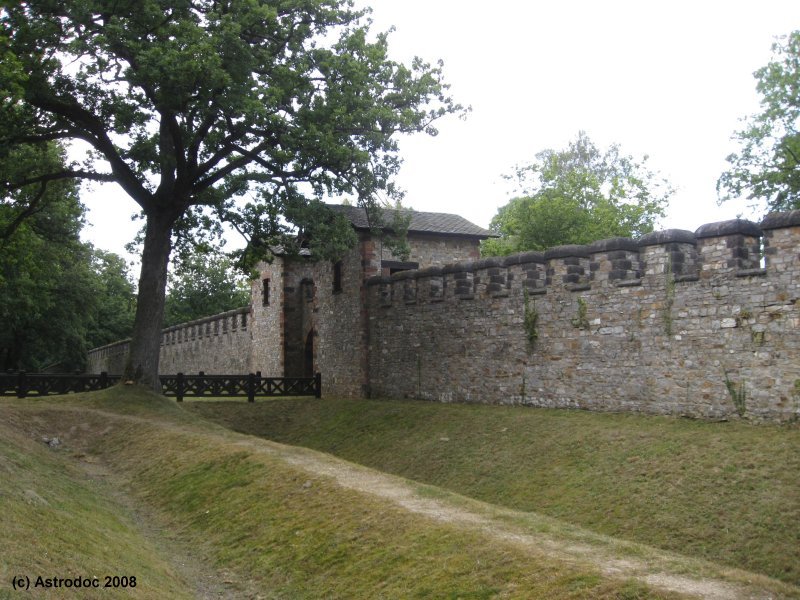 Kastell Saalburg (Westseite, Porta principalis dextra) by Astrodoc