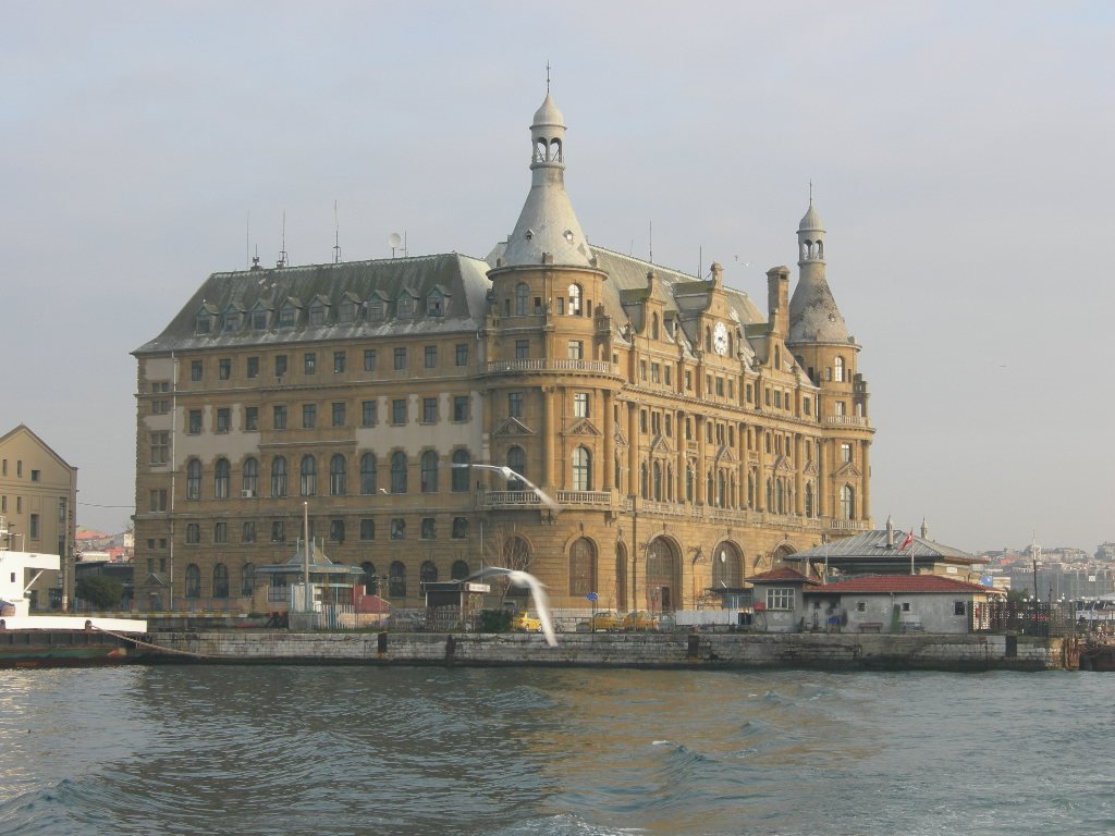 XP-Haydarpaşa by Bayram azaklıoğlu