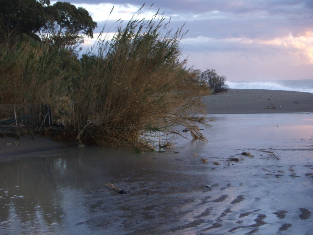 Mareggiata Marina di Cottone by Pennino Antonino