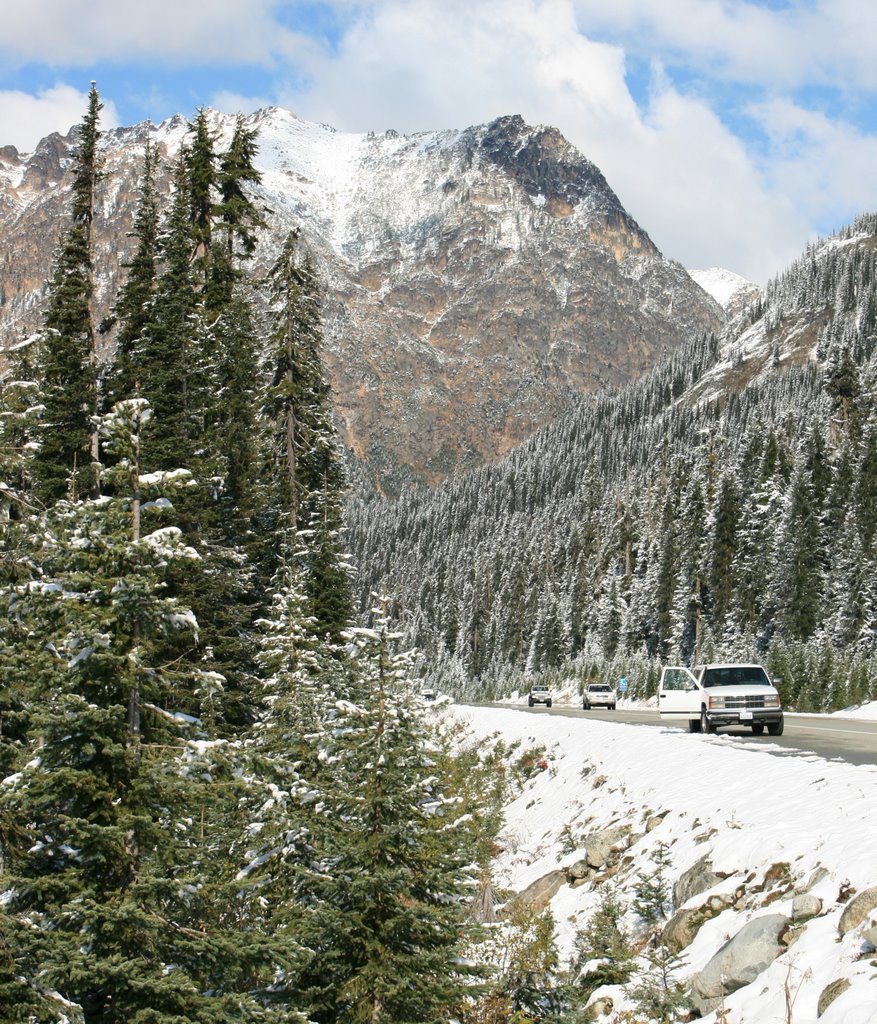 Rainy Pass on Hwy 20 by rkawal