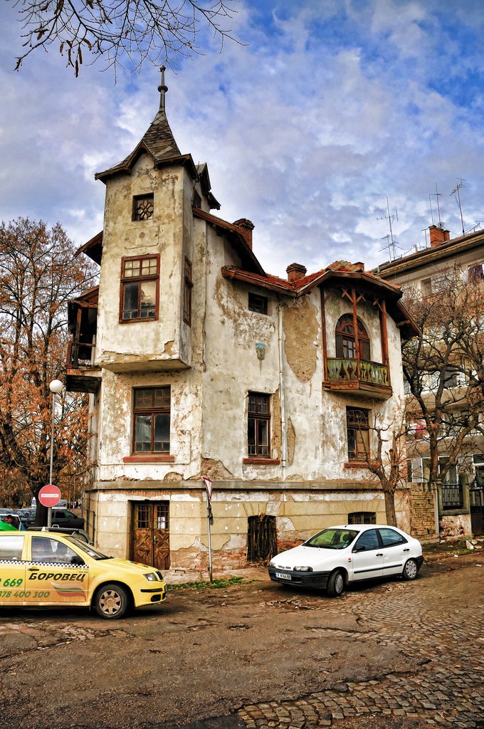 Yambol Center, Yambol, Bulgaria by Kenneth Rosenstrøm