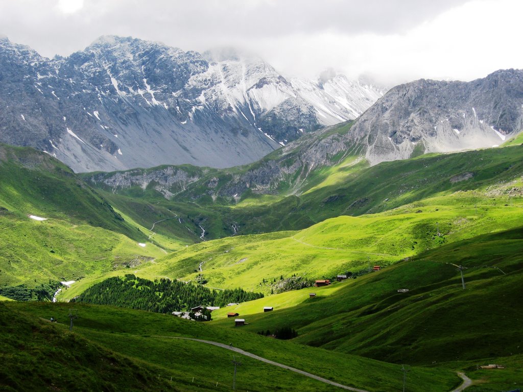 Hiking down from Weisshorn by Roybinson