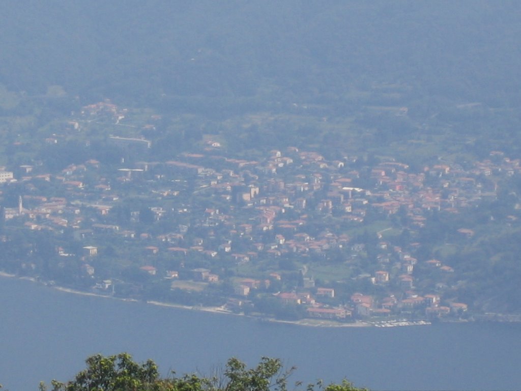 Vista sul Lago di Como dal Santuario del Ghisallo by Gabriele Bistoletti