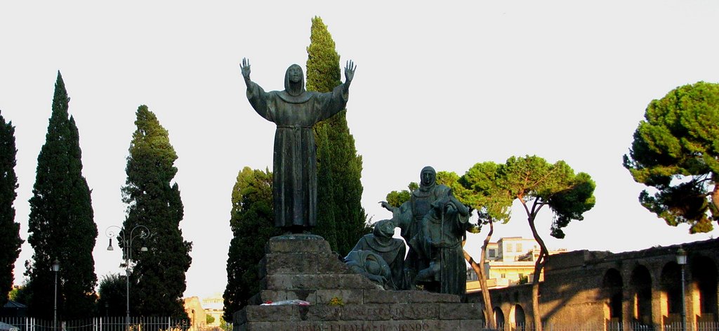 Piazza di Porta San Giovani           Święty Franciszek z Asyżu by dziwnow