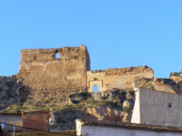 Castillo-Ayora (Valencia) by J.A. Ruiz Peñalver