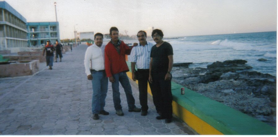 Isla mujeres y nis amigos by jerryzworld