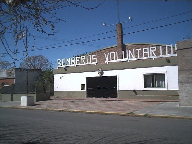 Bomberos voluntarios by milodx