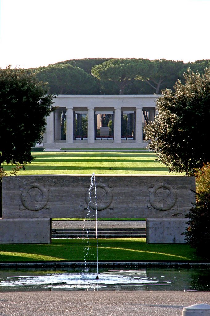 Memorial Nettuno by Luigi Barbadoro - "homo latitans"