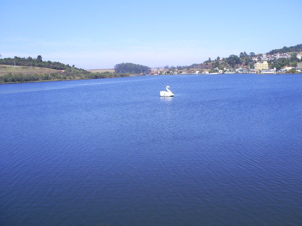 Represa do Bortolan - Poços de Caldas - MG by Délio de Lemos