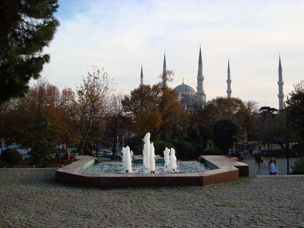 Sultan ahmet camii by Mehmet Onuş