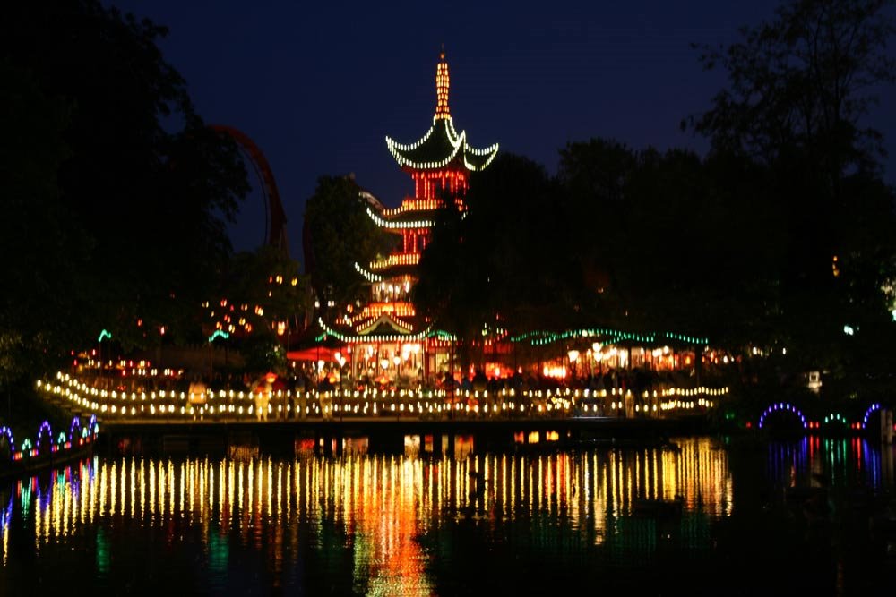 Tivoli at night by John Cunningham