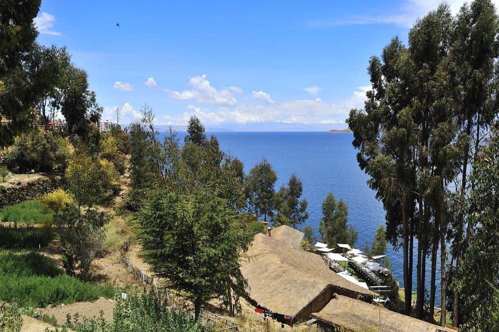 Lake Titicaca - Sun island by Viktor Németh