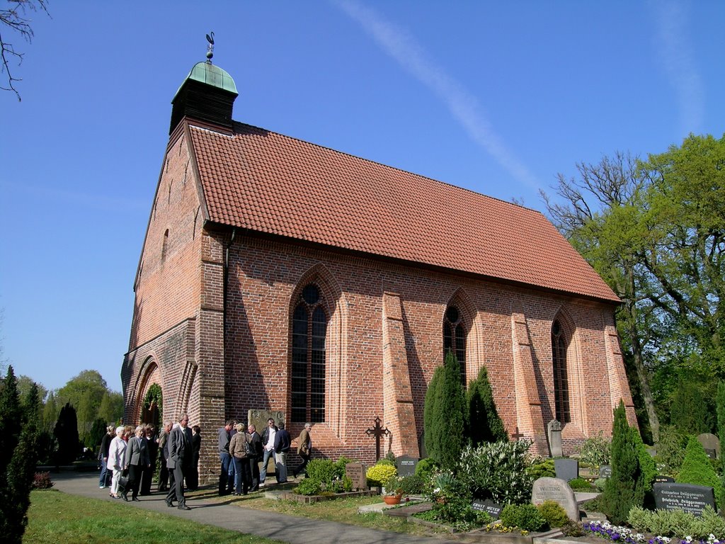 Hude - St. Elisabeth Kirche by RolloMaster