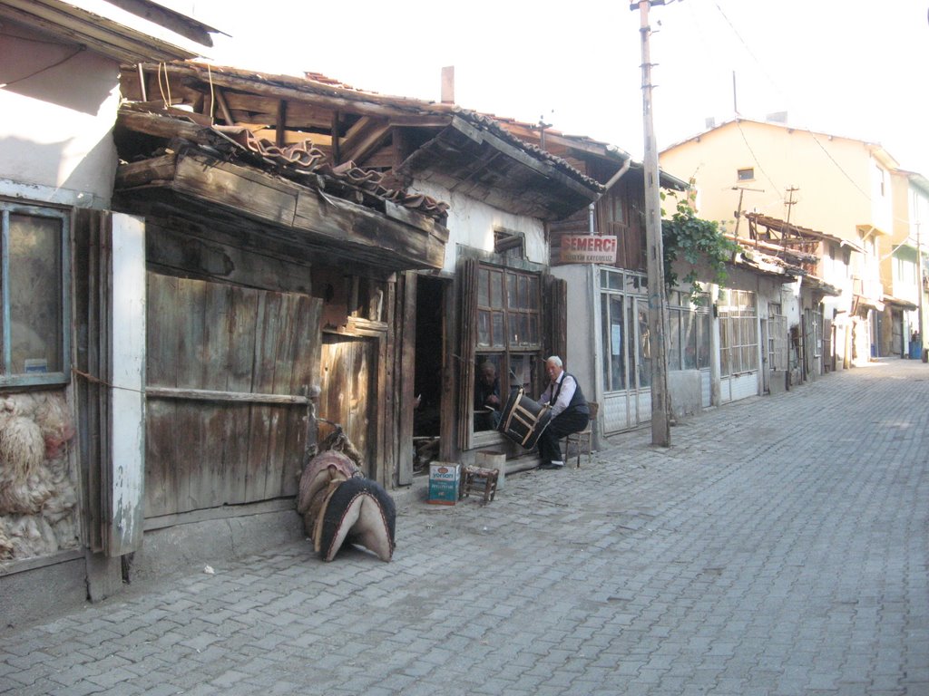 Yitik Zamanların Şehri ; " İSKİLİP" by Muzaffer BAKIRTAŞ