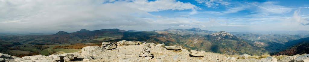 Pano plateau du Mezenc depuis le Gerbier de jonc by nikonsigma