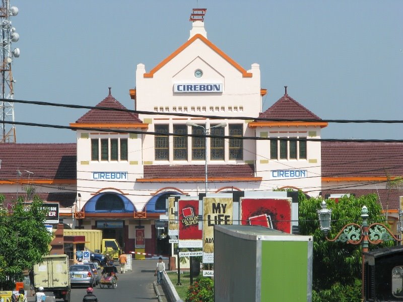 Stasiun cirebon by cepot66