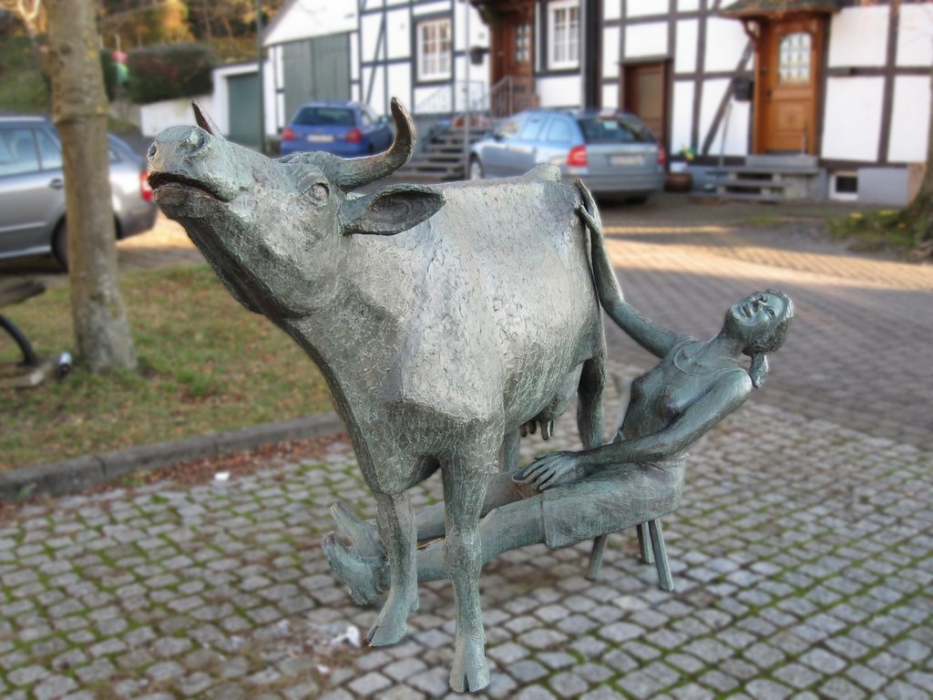 Skulptur in Belecke by UlRai