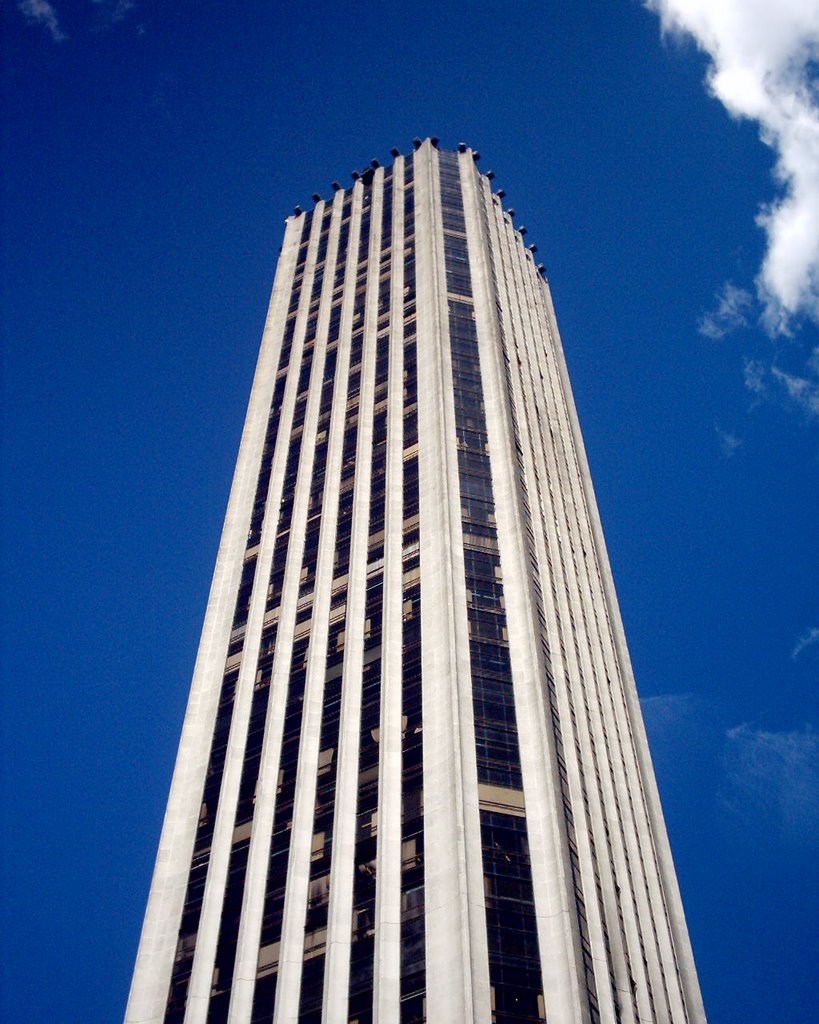 Edificio Colpatria, Bogotá by Jairo A. Afanador