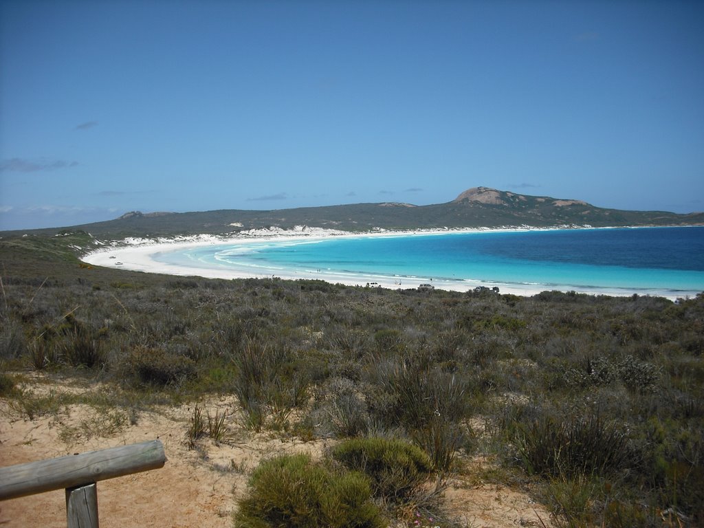 Lucky Bay by Trevor Kenyon