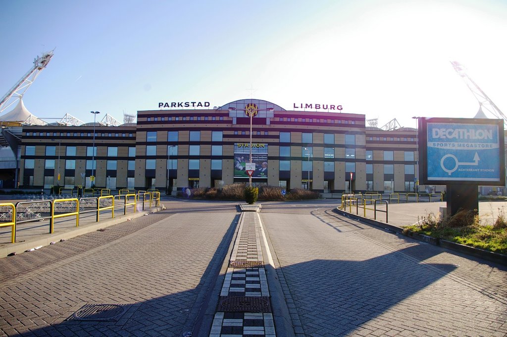 Parkstad Limburg Stadion by Patrick Jansen (Paccard)