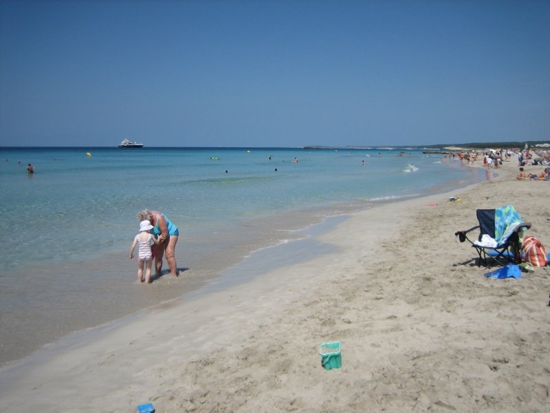 La spiaggia di Son Bou by Ivan De Leo