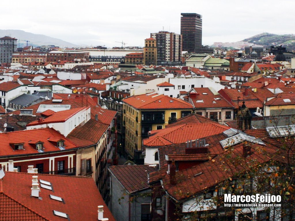 Casco Viejo de Bilbao desde Santutxu by marcosfeijoo