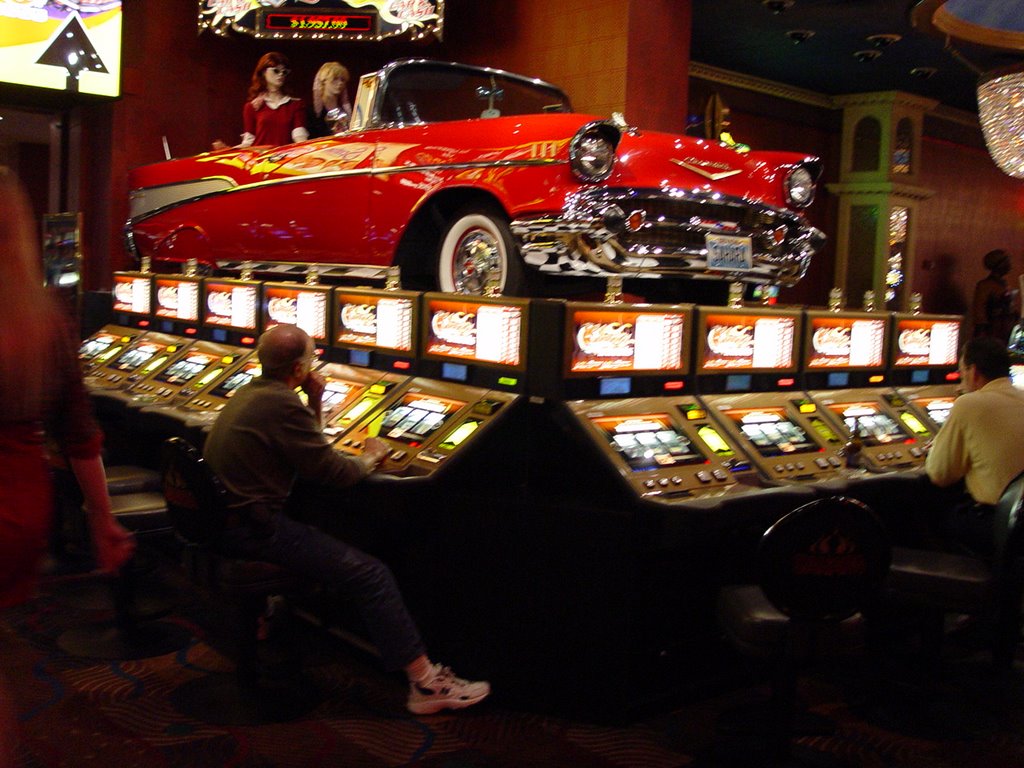 Cars in casino by pic71