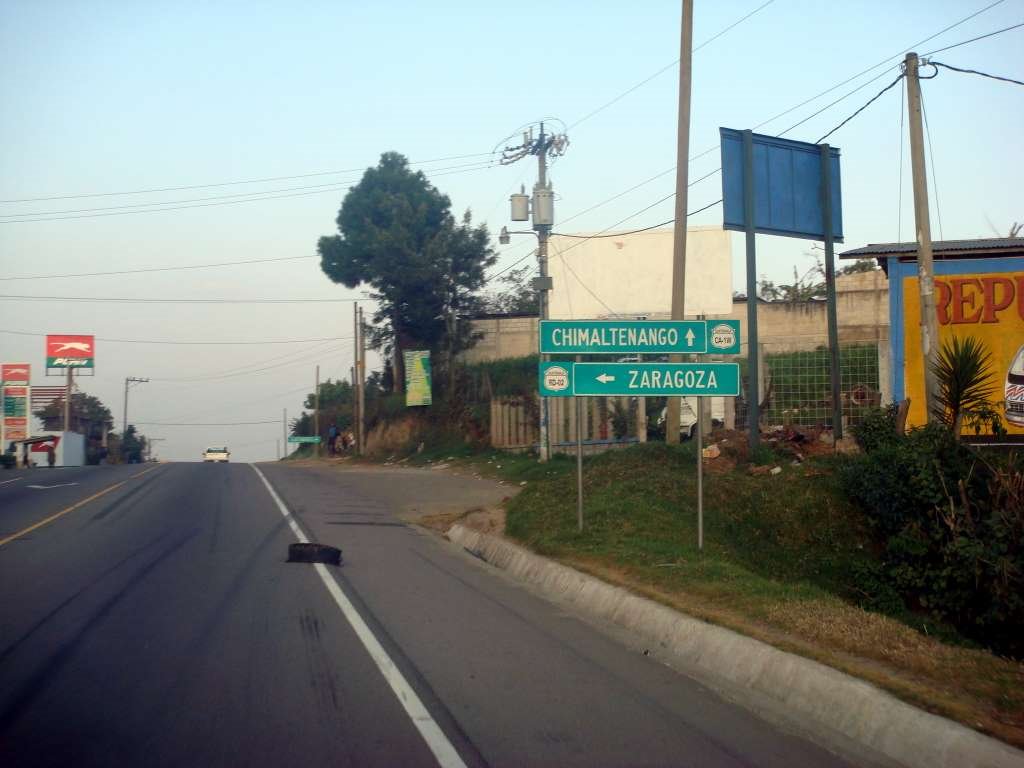 GUATEMALA Carretera CA1, Desvio a Zaragoza by Talavan