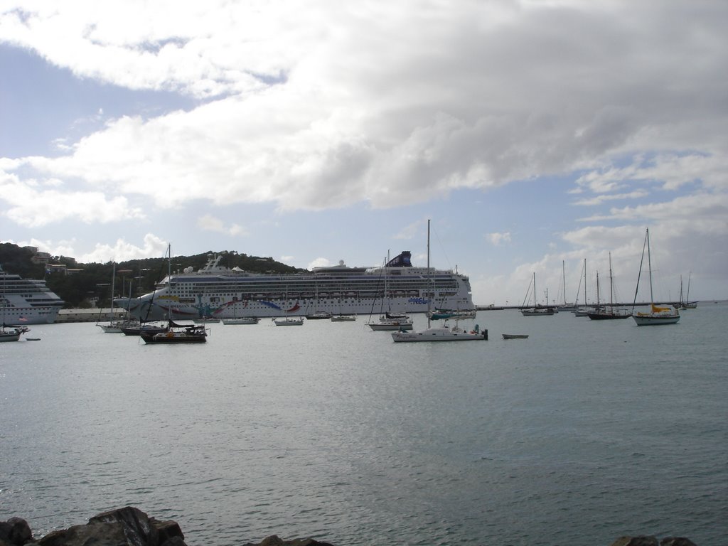 St Thomas Port by Carlton2000