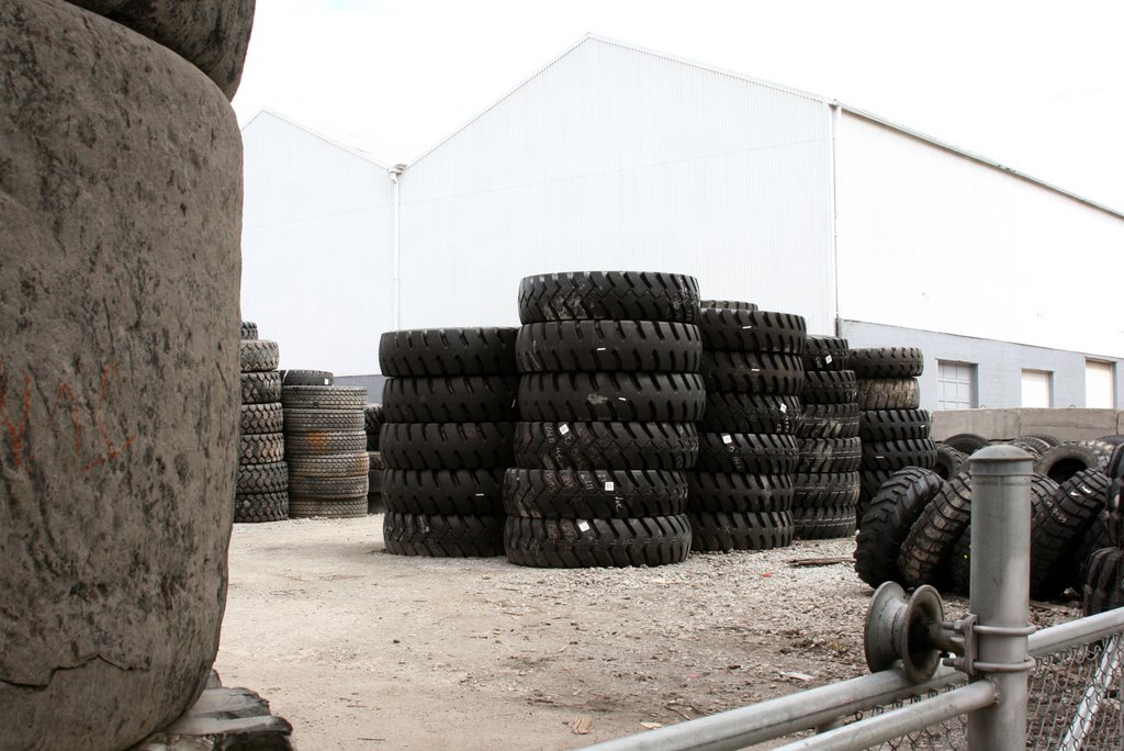 Tire Yard by alexander_lau