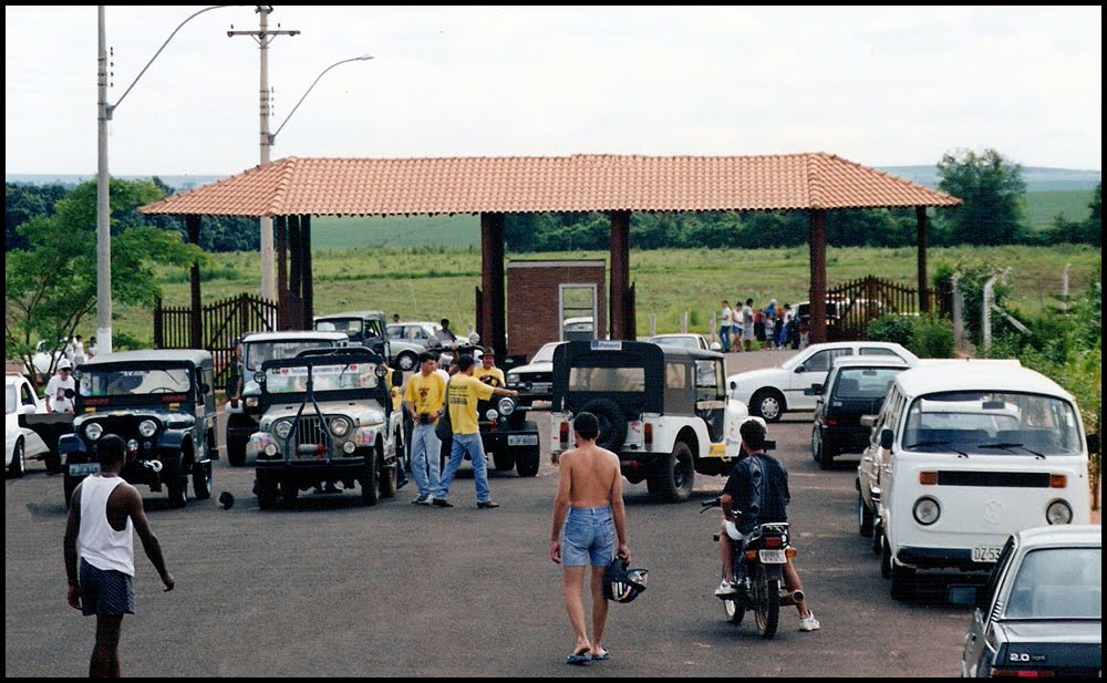 Portal De Entrada Da Pista De Indoor - Pederneiras SP by Zekinha