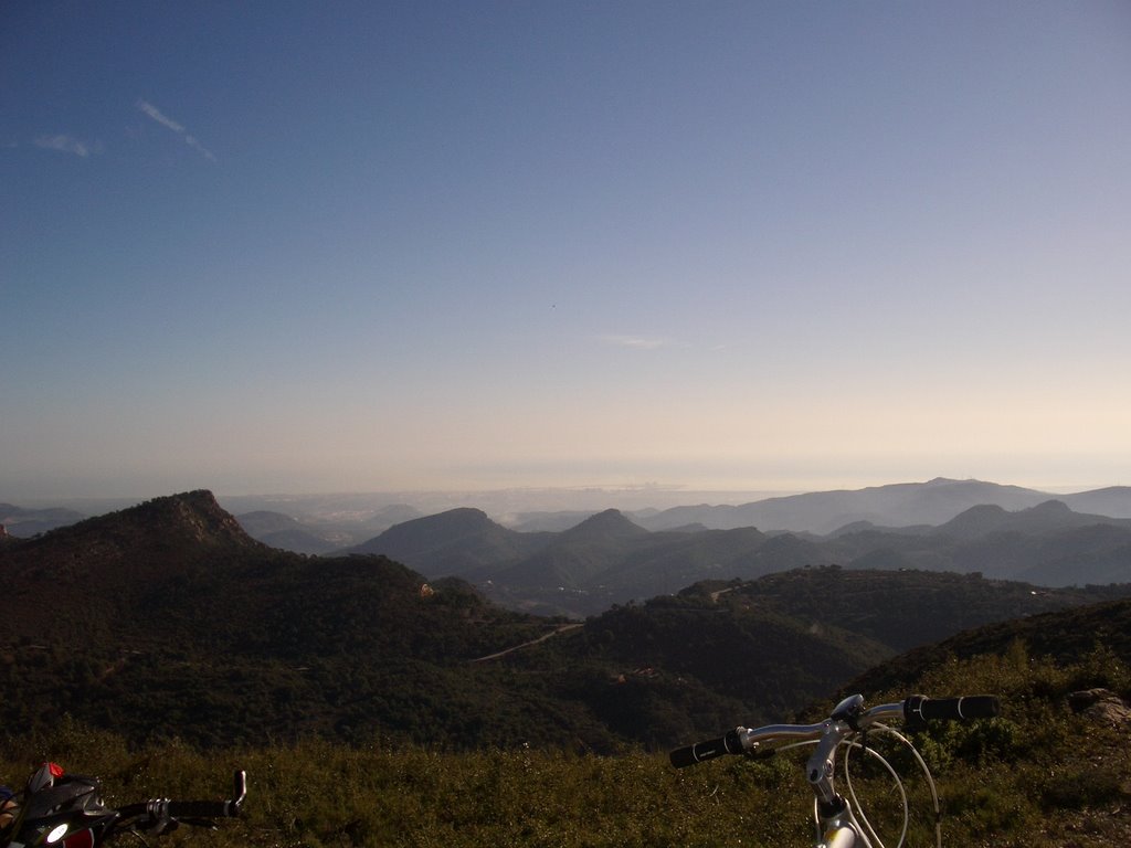 Paisaje desde l'Alt del Pí, dirección Este by agustin007