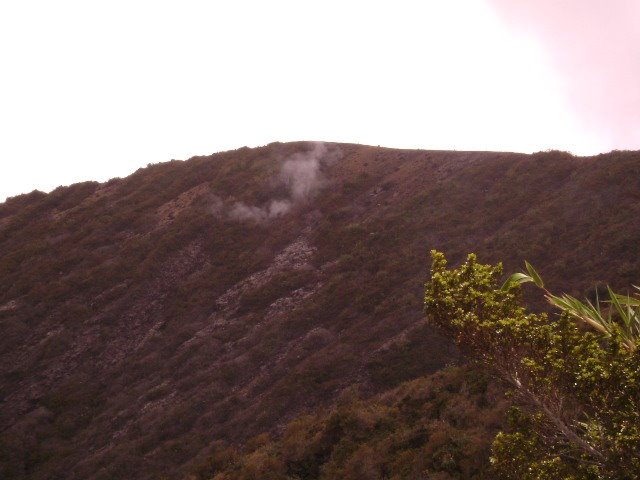 FUMAROLA VOLCAN TURRIALBA by ALBERTO  TV