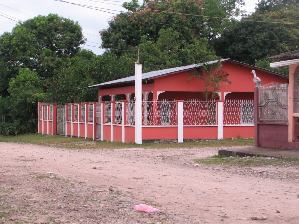 Casa don Paulino Abuelo de Aby by czelayahn