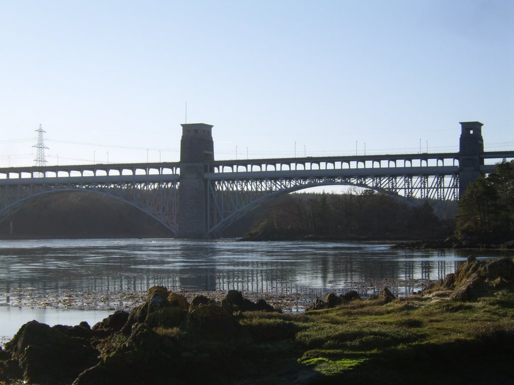 Britannia Bridge and pylon by John Mulder