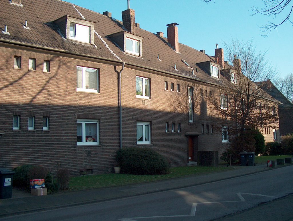 Aachener Straße by Kremmel