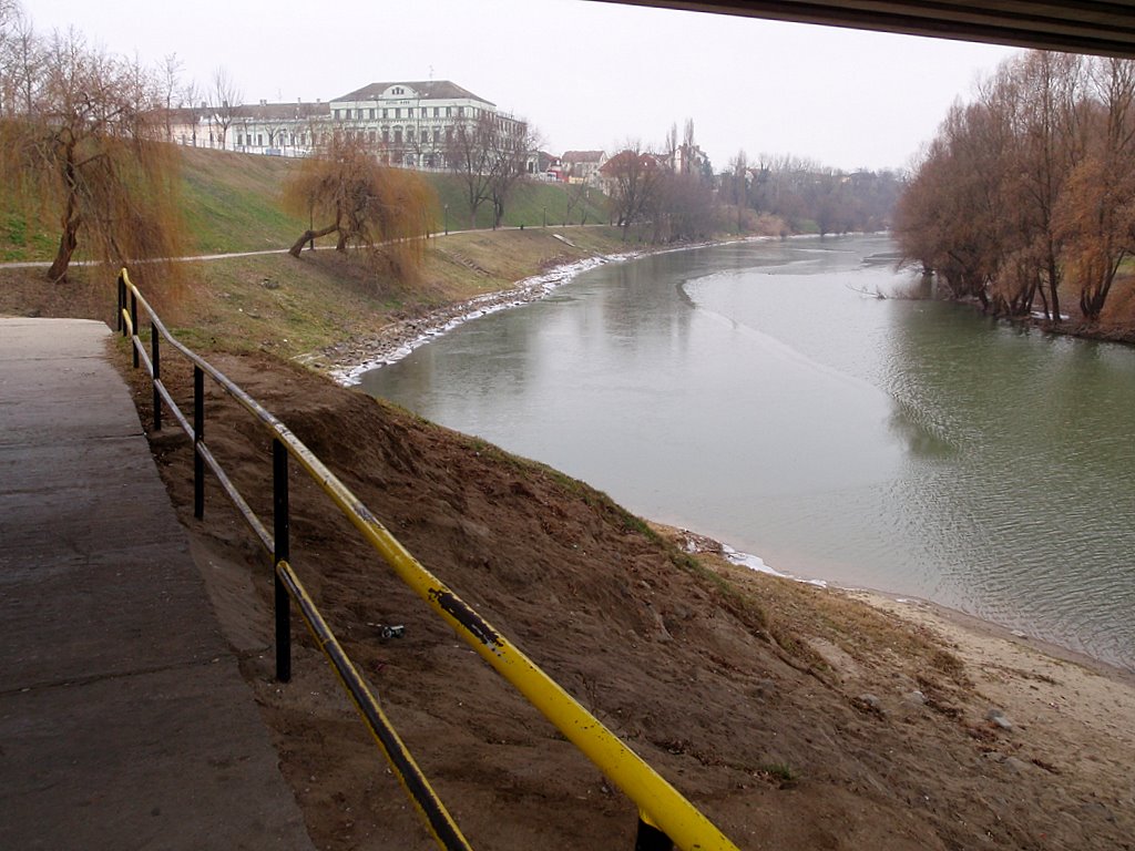 Under bridge (Baja, Hungary) by László Pazár