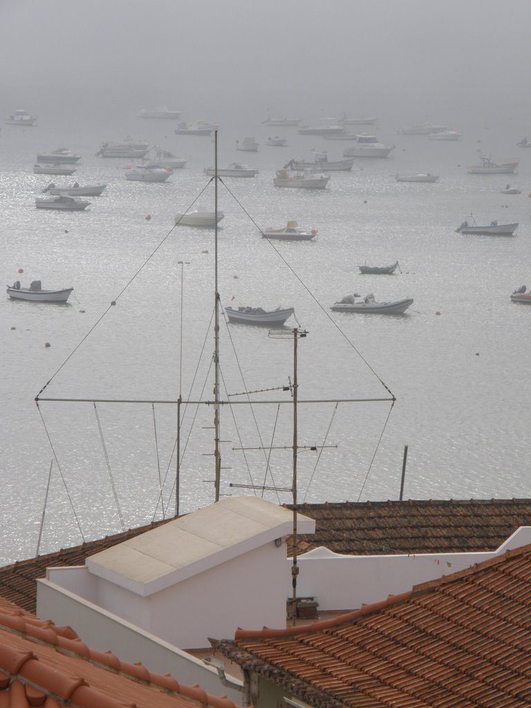 Sao Martinho do Porto by Luboš Bokštefl