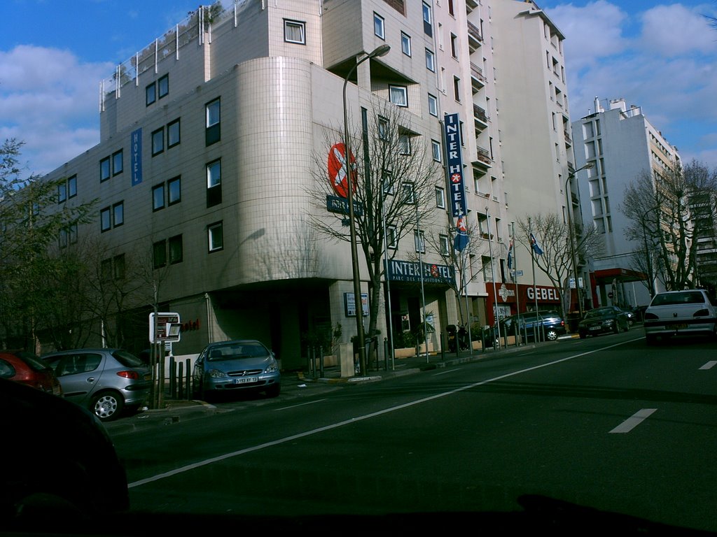 Boulevard Rabatau, Hôtel et Magasin de Musique by hugomarseillais974