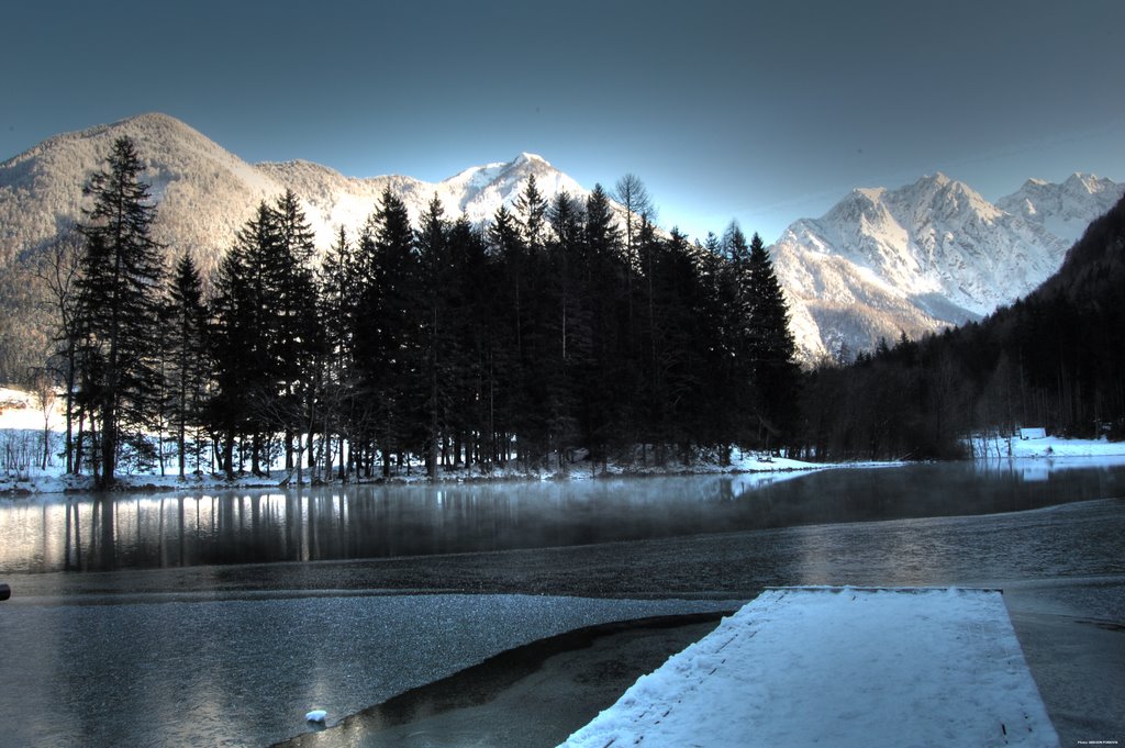 Jezersko - Planšarsko Jezero by GregorPorenta