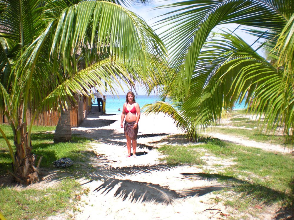 Barlovento Hotel Beach by glynnmay