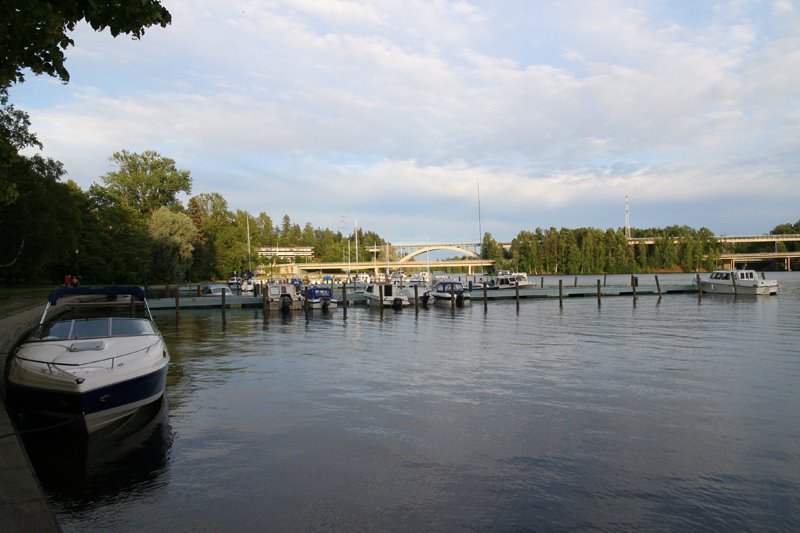 Heinola Rantapuisto by Jani Tykkä