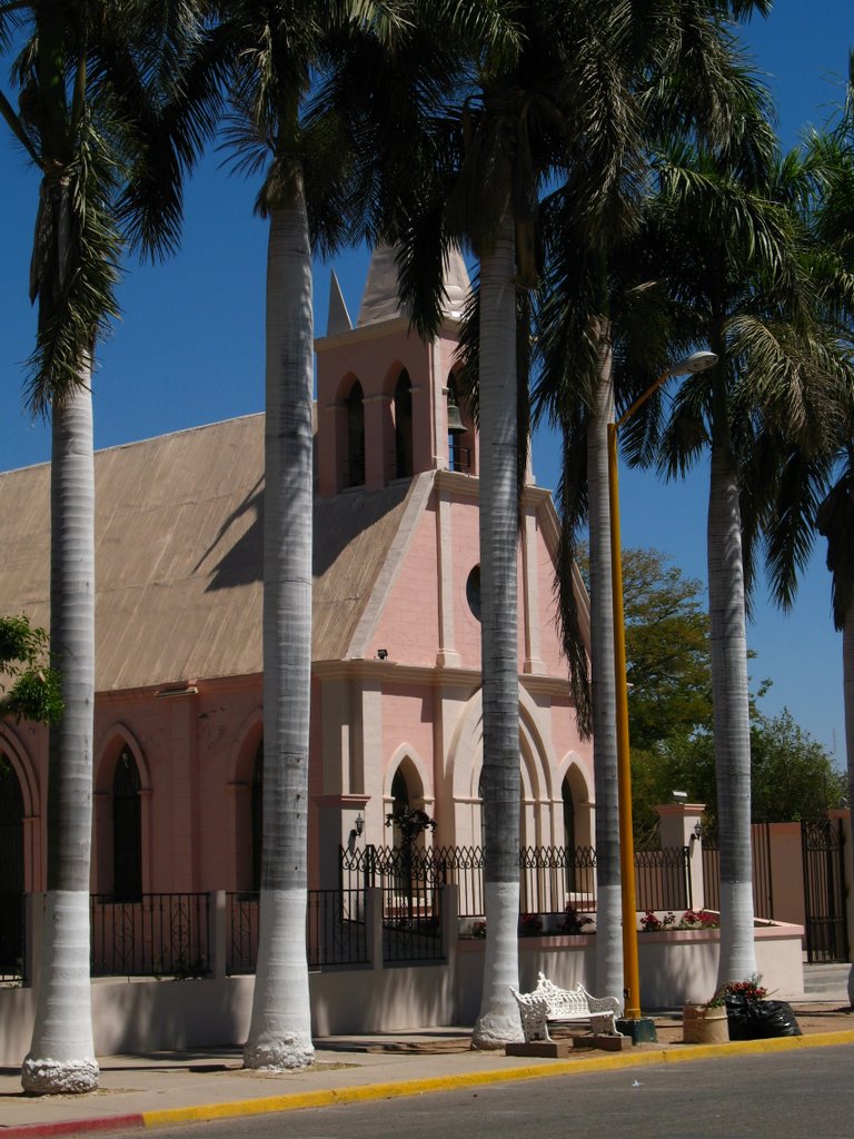 La Iglesia de Cocorit by Droakir