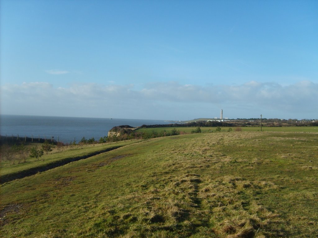 Looking towards Aberthaw Power Station, Rhoose, Dec 08 by sarahjwilson