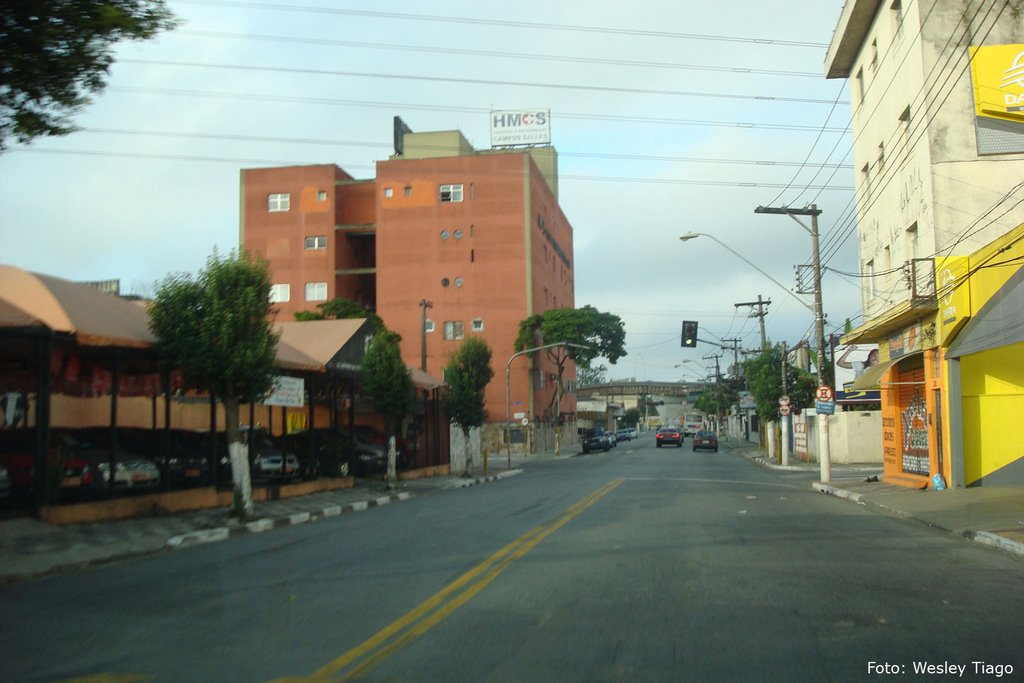 Av. Antônio M Figueira, Foto 7/7, Hospital Campos Sales, Suzano-SP. by Wesley Anibal