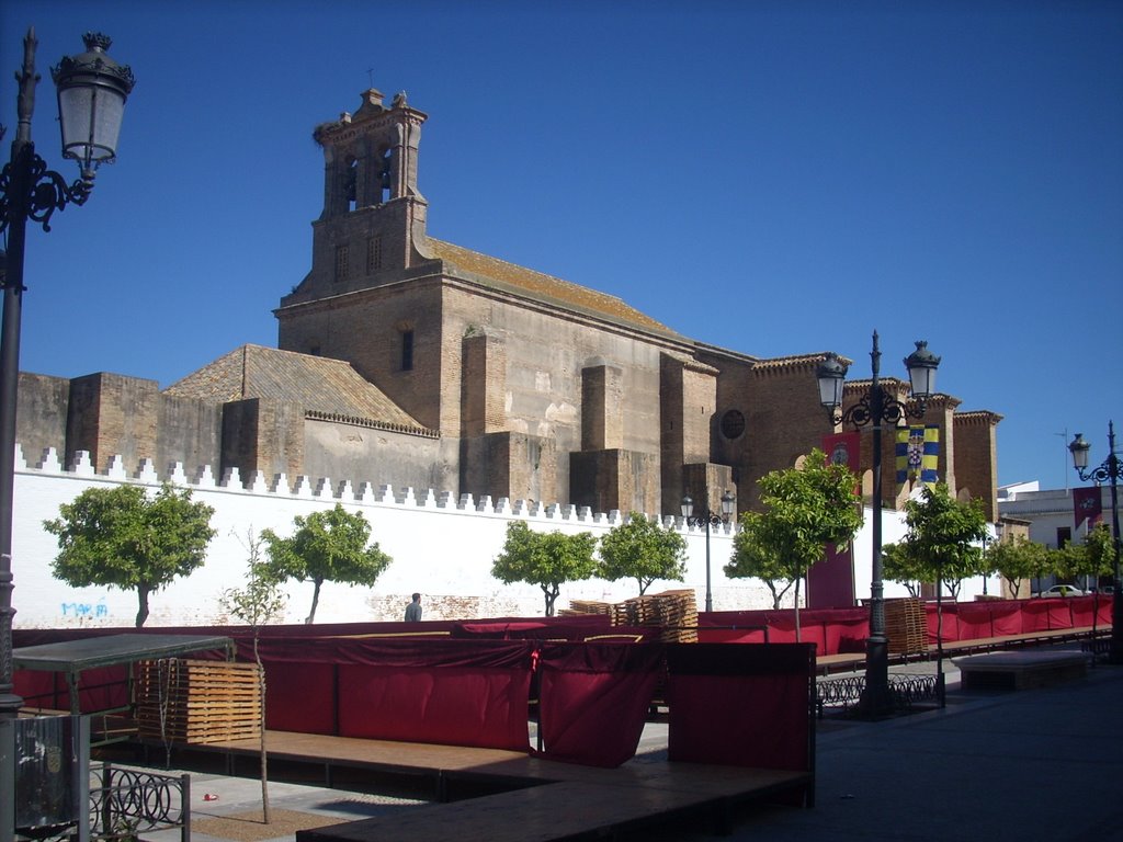 Plaza de las Monjas (Semana Santa) by Francisco Garrido Es…