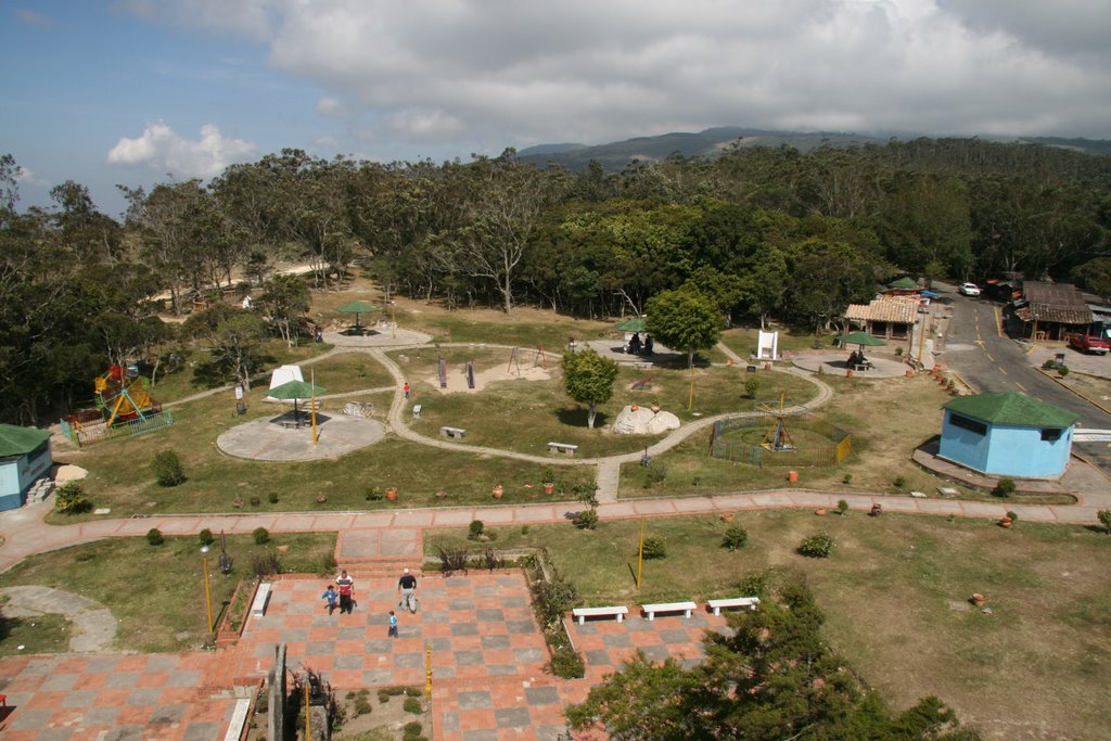 Vista desde el Cristo de Capacho by Enrique Braña