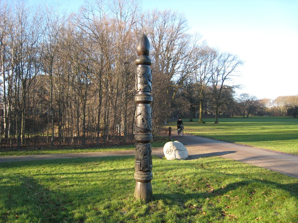 Skulpturer i Fælledparken by jesfab